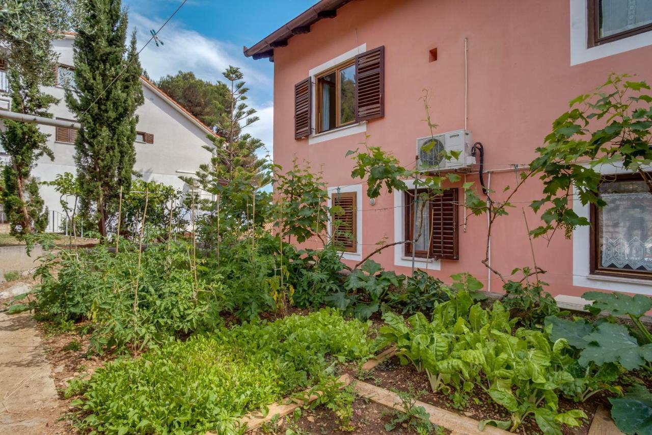 Apartments Villa Julija Мали-Лошинь Экстерьер фото