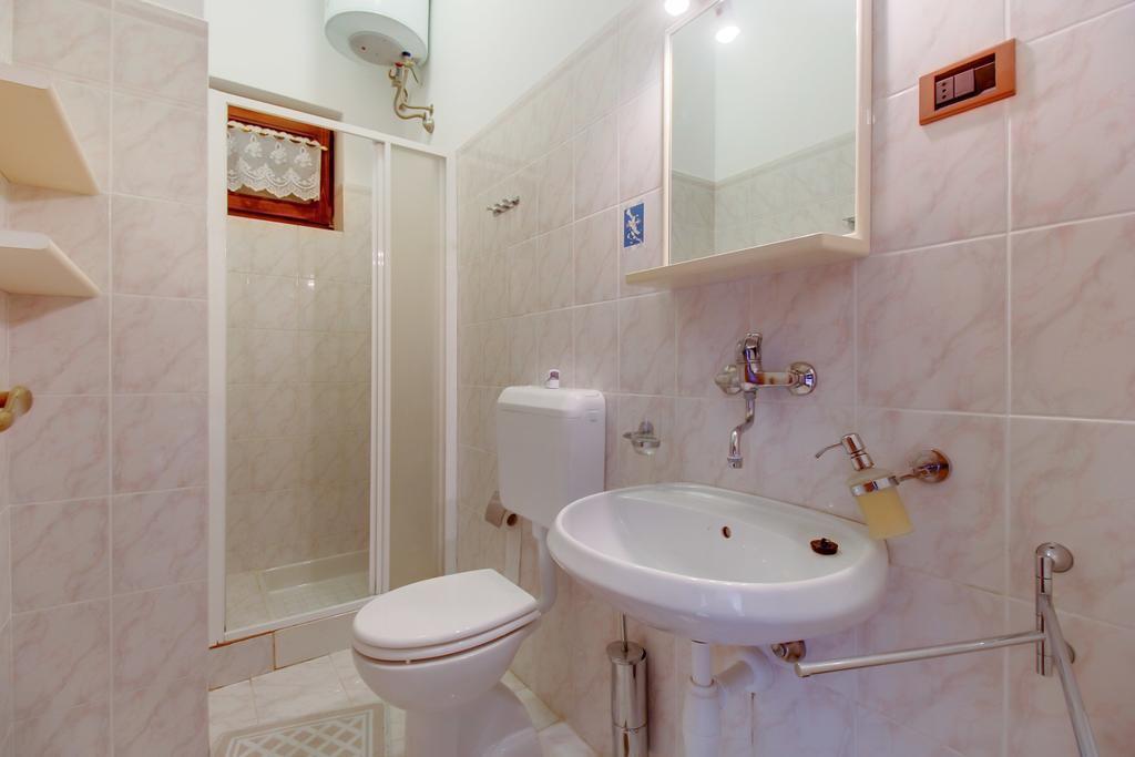 Apartments Villa Julija Мали-Лошинь Номер фото