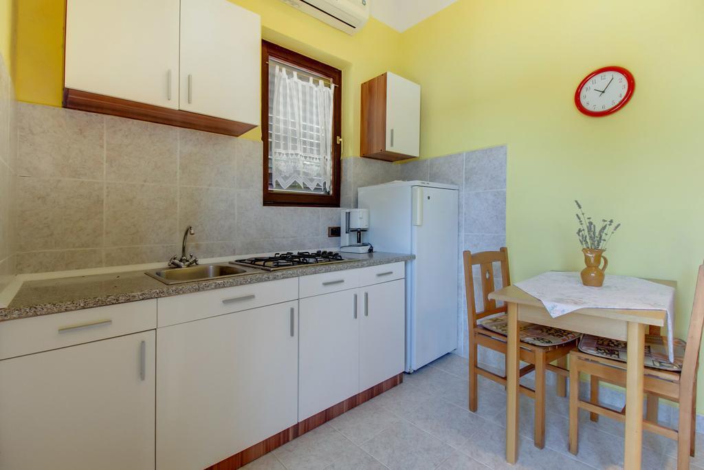 Apartments Villa Julija Мали-Лошинь Номер фото